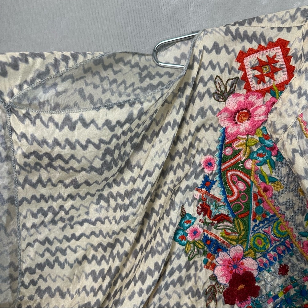 Johnny Was Silk Multicolor Embroidered Tunic‎ One Size Oversized READ - Picture 2 of 10
